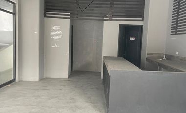 Local en Planta Baja en Venta, en el Centro de Monterrey