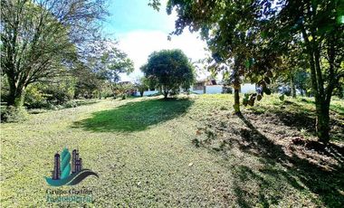 VENDO CASA HERMOSA EN TERRENO DE 01HECTAREA