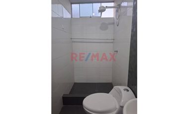 Minidepartamento En Alquiler En Cuarto Piso En Urb. La Primavera - Chiclayo