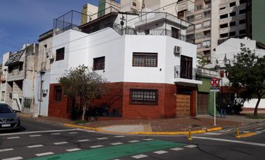 Impecable inmueble en Parque Chacabuco