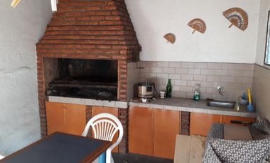 Impecable inmueble en Parque Chacabuco