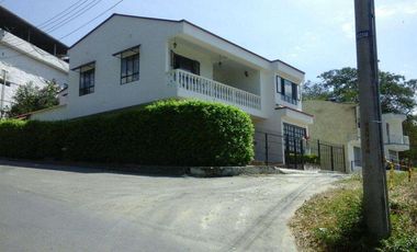 CASA EN VENTA EN VILLETA V 49