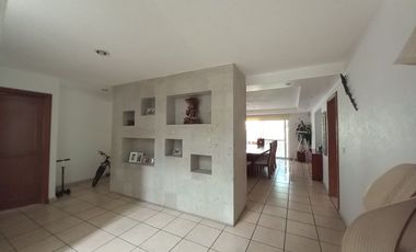 CASA EN VENTA EN LOMAS DE COCOYOC