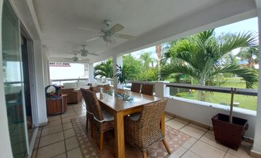 CASA EN VENTA EN LOMAS DE COCOYOC