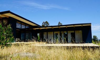 Pichilemu, Iluminada Casa rodeada de Bosque Nativo