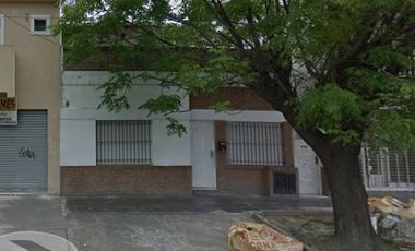 Casa PH en venta en Lanus Oeste