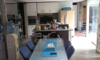 Townhouse Tropical Cipete Luas 300