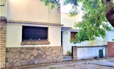 Casa en calle 23 e/ 41 y 42, zona preferencial de La Plata