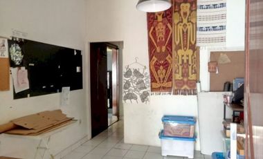 rumah murah siap huni tanah luas di komplek permana