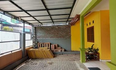 rumah murah siap huni tanah luas di komplek permana