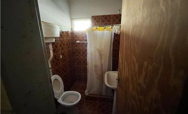 Vendo Casa con dos dormitorios en Caseros, Entre Ríos.