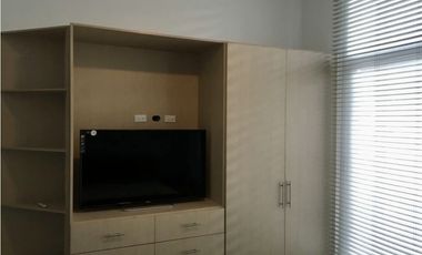 Se alquila hermoso duplex amoblado en Marbella $2,750