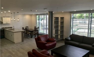 Se alquila hermoso duplex amoblado en Marbella $2,750