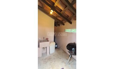 Oportunidad! Se Vende Hermosa Casa en Zona Alta de Altos del Maria!