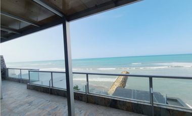 En venta departamento de lujo Frente al Mar en Manta, Ecuador!