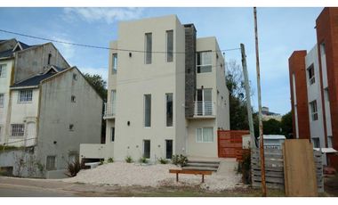 Departamento en venta  Mar de Ostende colon 548