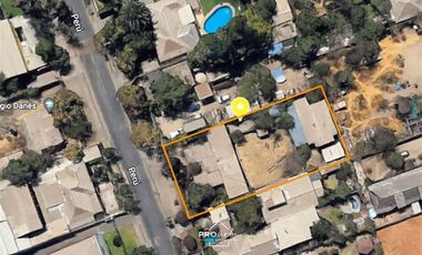 Terreno Construccion  en Venta en Venta Terreno con Anteproyecto Aprobado de 5 pisos, Peru con R. Magallanes, Metro Rojas Magallanes, La Florida