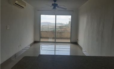 NEGOCIABLE APARTAMENTO 2 RECMARAS PH ALTAMIRA GARDEN