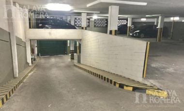 En venta departamento con vista al rio Olivos