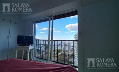 En venta departamento con vista al rio Olivos