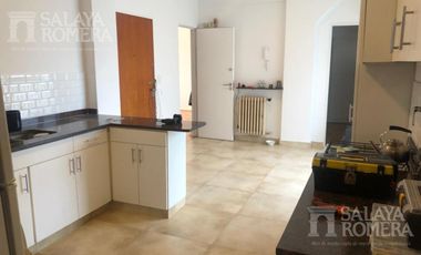 En venta departamento con vista al rio Olivos