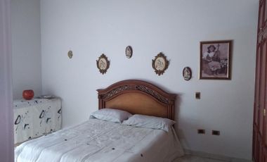 casa en venta en via al tennis. Cod V8868