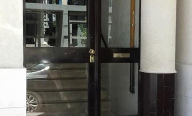 DEPTO DE DOS AMBIENTES EN EXCELENTE ESTADO