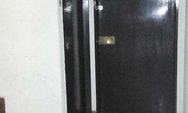 DEPTO DE DOS AMBIENTES EN EXCELENTE ESTADO