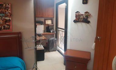 casa en venta en la riviera. Cod V100558