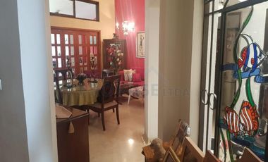 casa en venta en la riviera. Cod V100558