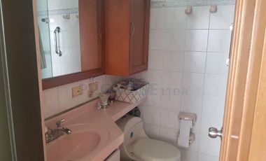 casa en venta en la riviera. Cod V100558