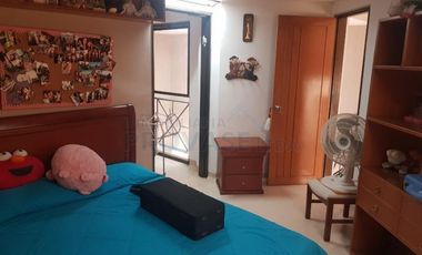 casa en venta en la riviera. Cod V100558