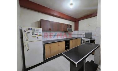💰🏠 ¡Gran Oportunidad! Casa De 3 Pisos Con 16 Habitaciones En Venta En Corazon Comercial De Sullana 🔥