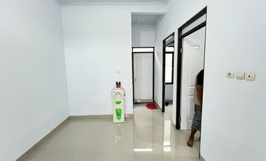 Rumah Terawat SHM 5 Mnt ke RS Ananda Babelan 2 KT Hadap Timur J-41172