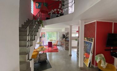 CHALET BARRIO LAS MARGARITAS . Chalet en Venta