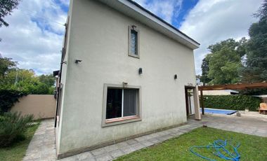 CHALET BARRIO LAS MARGARITAS . Chalet en Venta
