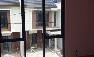 Rumah Murah, Strategis Dan Siap Huni Di Aseleh Jagakarsa