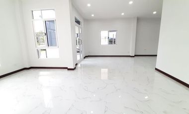 New Build Homes For Sale back up to the Ping River -Chiangmai
