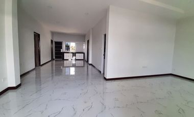 New Build Homes For Sale back up to the Ping River -Chiangmai