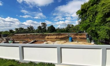 New Build Homes For Sale back up to the Ping River -Chiangmai