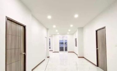 New Build Homes For Sale back up to the Ping River -Chiangmai