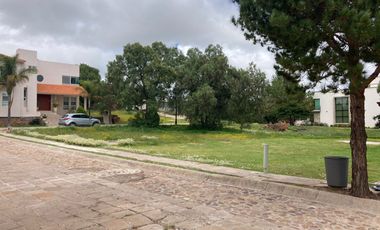 Terreno Residencial en Venta en Guadalupe, en Privada Lomas de Bernárdez