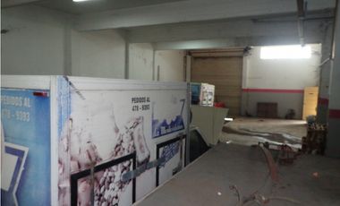 Excelente galpón con cámaras de frio en Distrito Ie