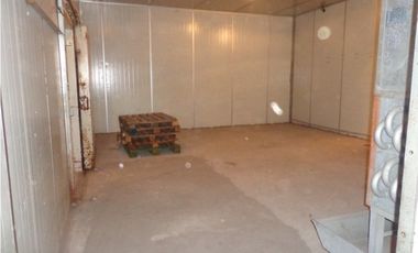 Excelente galpón con cámaras de frio en Distrito Ie