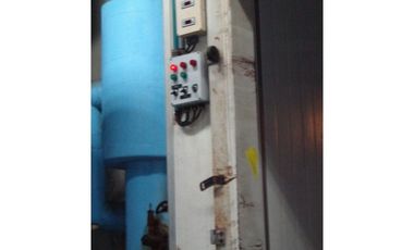 Excelente galpón con cámaras de frio en Distrito Ie