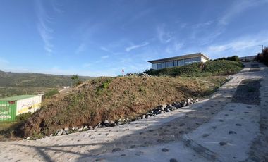 Linda casa en parcela 5.000 mts, con espectacular vista a río Maipo