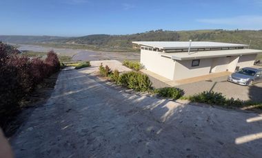 Linda casa en parcela 5.000 mts, con espectacular vista a río Maipo