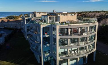 En Cariló | Confortable Penthouse! A1.-