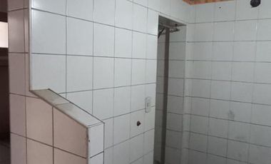 VENTA NAVE INDUSTRIAL DE 17 X 50 MTRS SOBRE AV. NICOLAS AVELLANEDA,