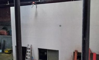 VENTA NAVE INDUSTRIAL DE 17 X 50 MTRS SOBRE AV. NICOLAS AVELLANEDA,